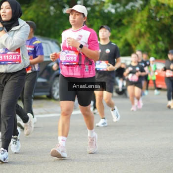 Runner Photo 3965663