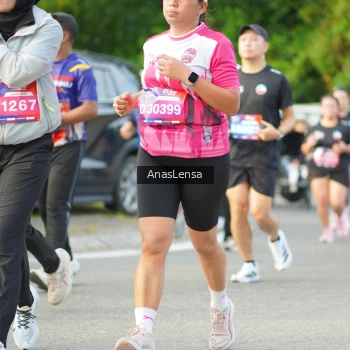 Runner Photo 3965665