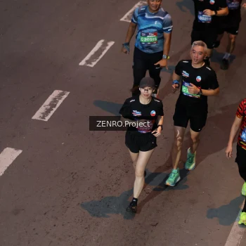 Runner Photo 3965670