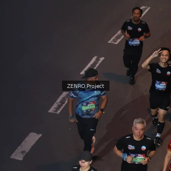 Runner Photo 3965678