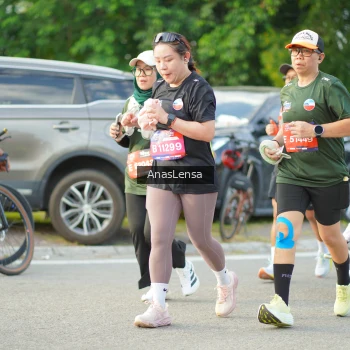 Runner Photo 3965682