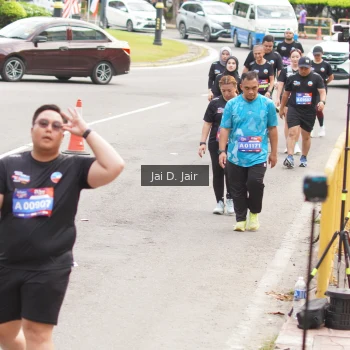 Runner Photo 3965683