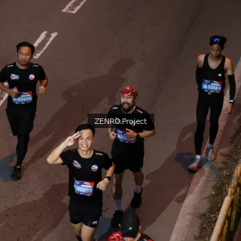 Runner Photo 3965698