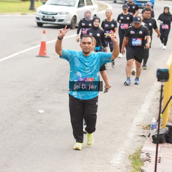 Runner Photo 3965719