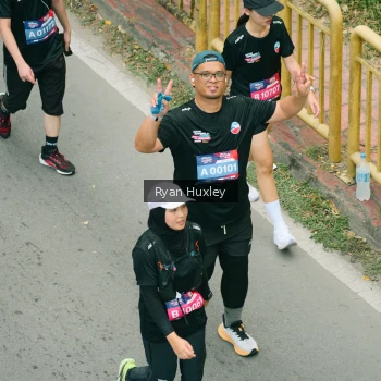 Runner Photo 3965744