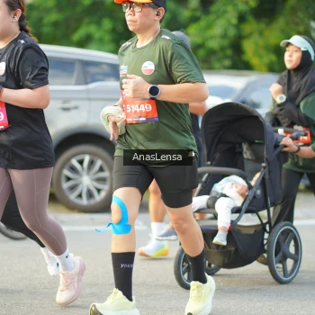 Runner Photo 3965748