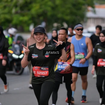 Runner Photo 3965764