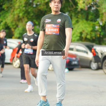 Runner Photo 3965793
