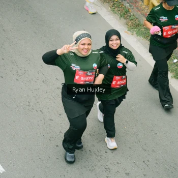Runner Photo 3965811