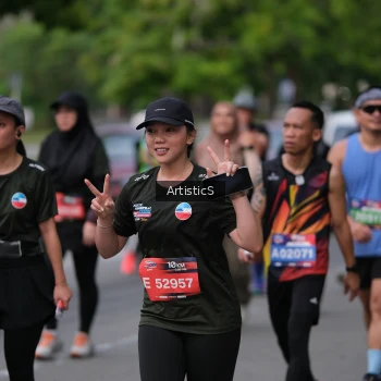Runner Photo 3965824