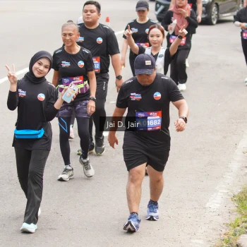 Runner Photo 3965827
