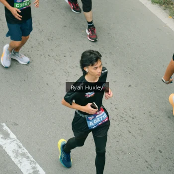 Runner Photo 3965851