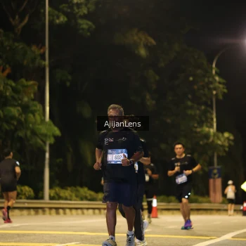 Runner Photo 3965866