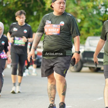 Runner Photo 3965873