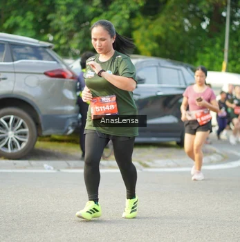 Runner Photo 3965874