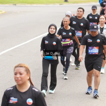 Runner Photo 3965876