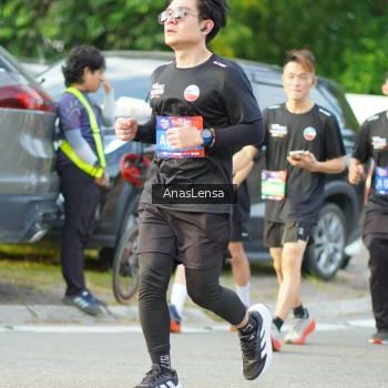 Runner Photo 3965896