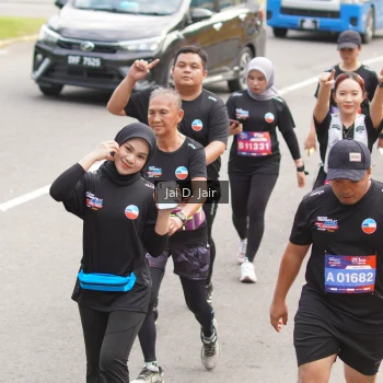Runner Photo 3965912