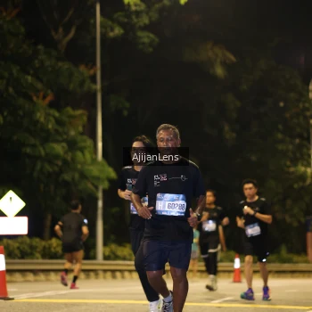 Runner Photo 3965953