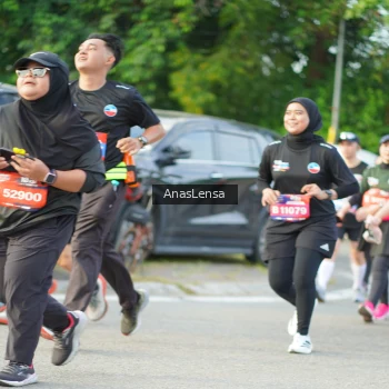 Runner Photo 3965963