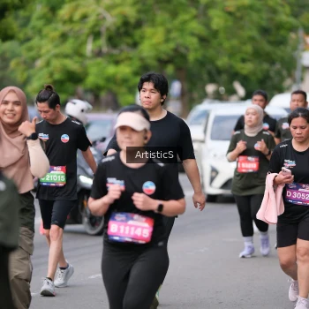 Runner Photo 3965966