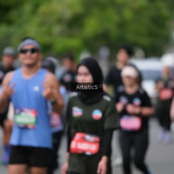 Runner Photo 3965968