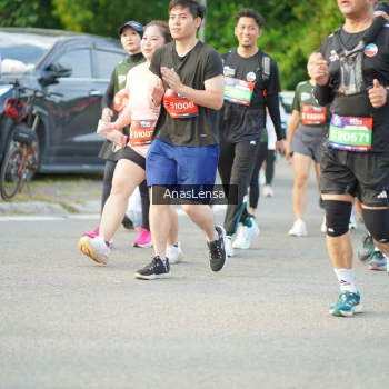 Runner Photo 3965972