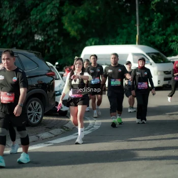 Runner Photo 3965984