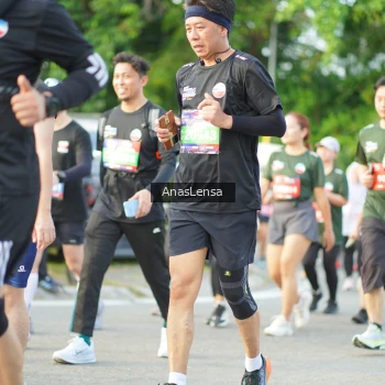 Runner Photo 3965988