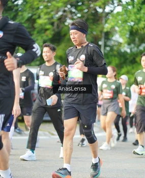 Runner Photo 3965993