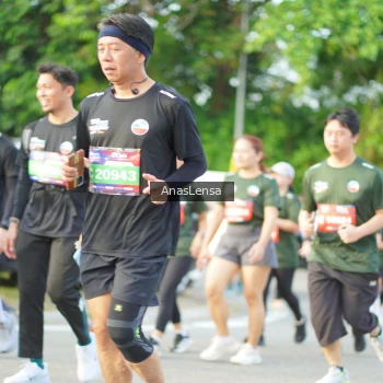 Runner Photo 3966004