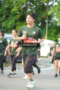 Runner Photo 3966012