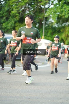 Runner Photo 3966013