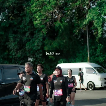 Runner Photo 3966016