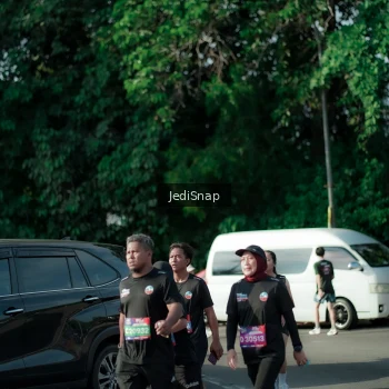 Runner Photo 3966020