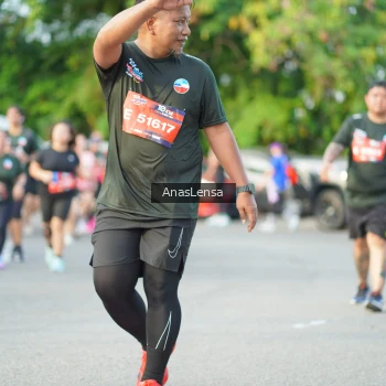 Runner Photo 3966054