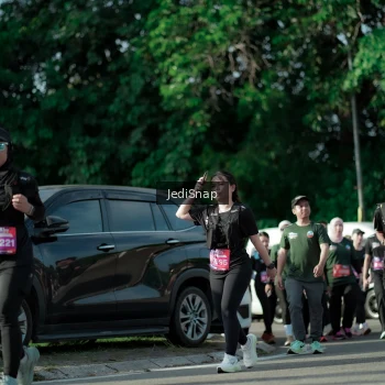 Runner Photo 3966077