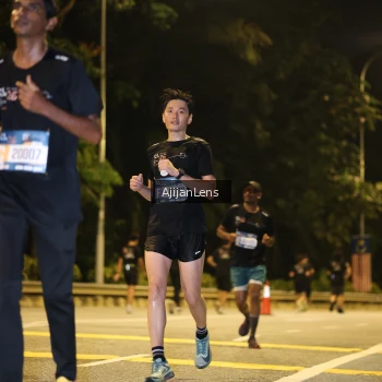 Runner Photo 3966084