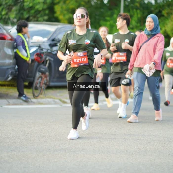 Runner Photo 3966124