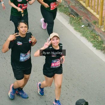 Runner Photo 3966132