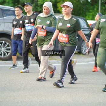 Runner Photo 3966162