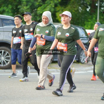 Runner Photo 3966165