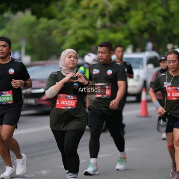 Runner Photo 3966181