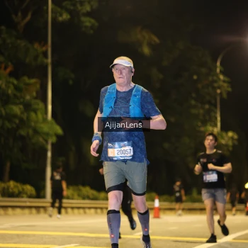 Runner Photo 3966191