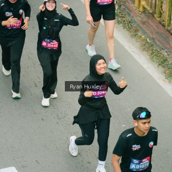 Runner Photo 3966211