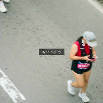 Runner Photo 3966234