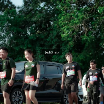 Runner Photo 3966272