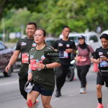 Runner Photo 3966279