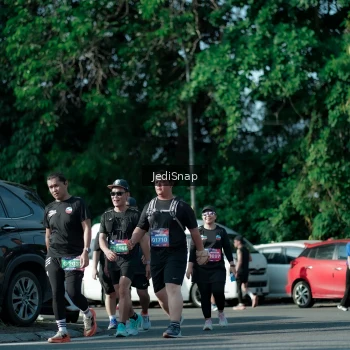 Runner Photo 3966304