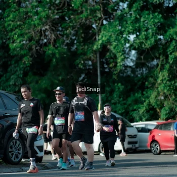 Runner Photo 3966305
